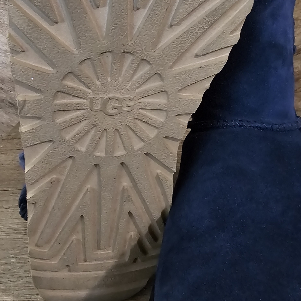 UGGs. Boot